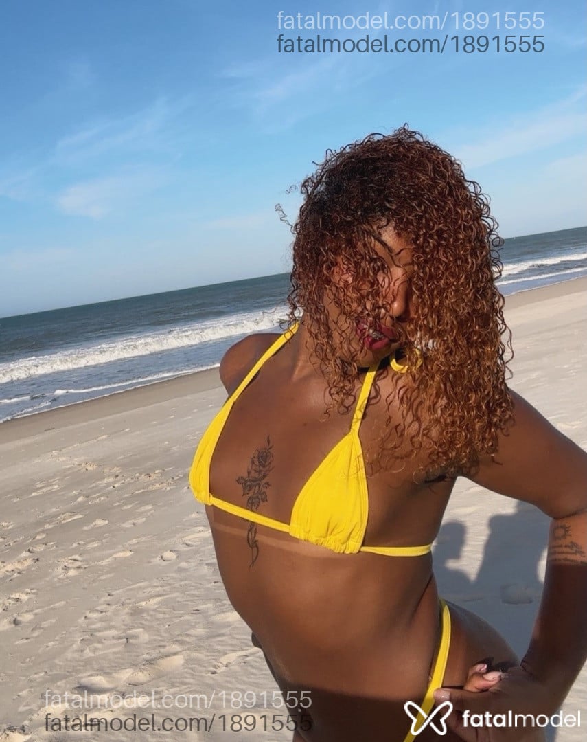 Acompanhante mulher trans ruiva (o) de olhos castanhos - Mayane Fernandes Acompanhante mulher trans ruiva (o) de olhos castanhos - Mayane Fernandes