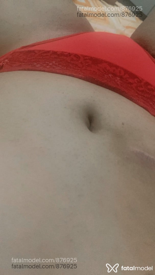 Acompanhante mulher morena (o) de olhos pretos - Gabyz