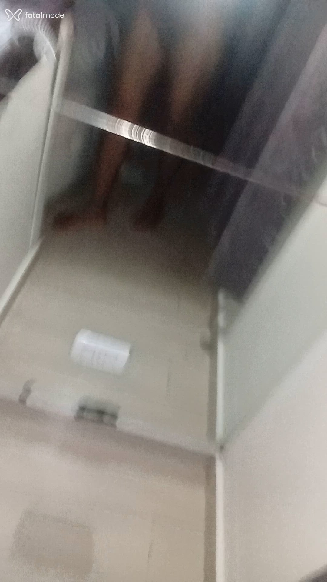 Acompanhante homem morena (o) de olhos castanhos - Morenoo