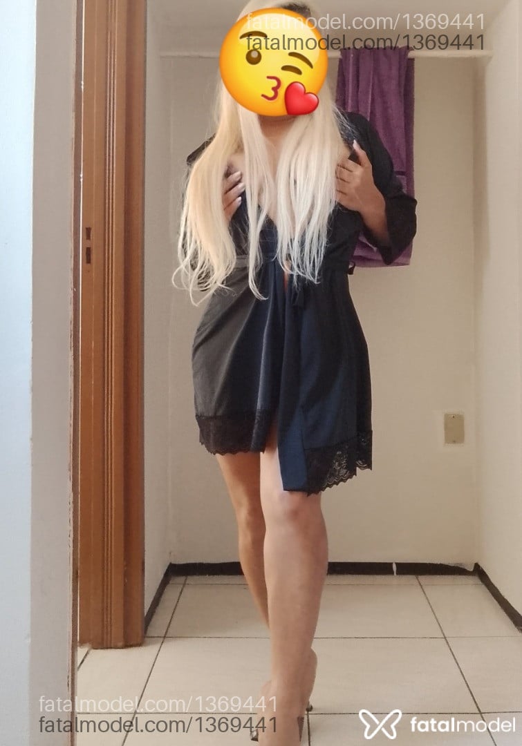 Acompanhante mulher morena (o) de olhos castanhos - Jhoellmay