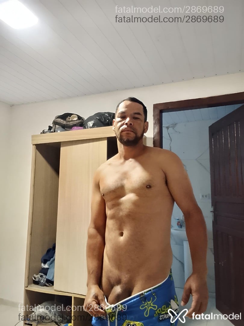 Acompanhante homem morena (o) de olhos castanhos - Diegaobateestaca