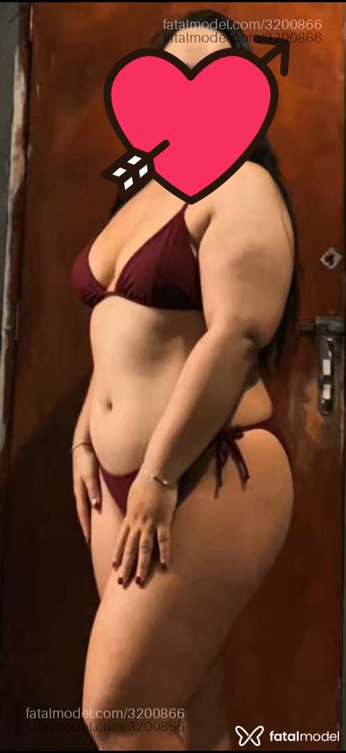 Acompanhante mulher morena (o) de olhos castanhos - Vih