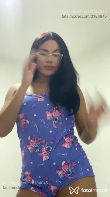 Acompanhante mulher morena (o) de olhos pretos em São Mateus Acompanhante mulher morena (o) de olhos pretos em São Mateus - Isabella