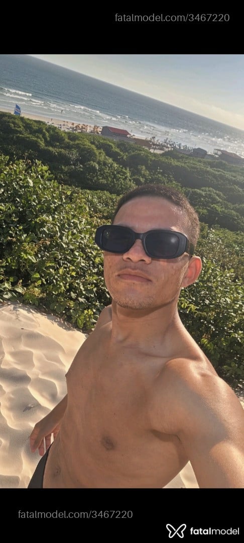 Acompanhante homem morena (o) de olhos castanhos - Arthur Nogueira