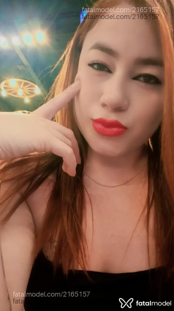 Acompanhante mulher ruiva (o) de olhos castanhos - Wanessa