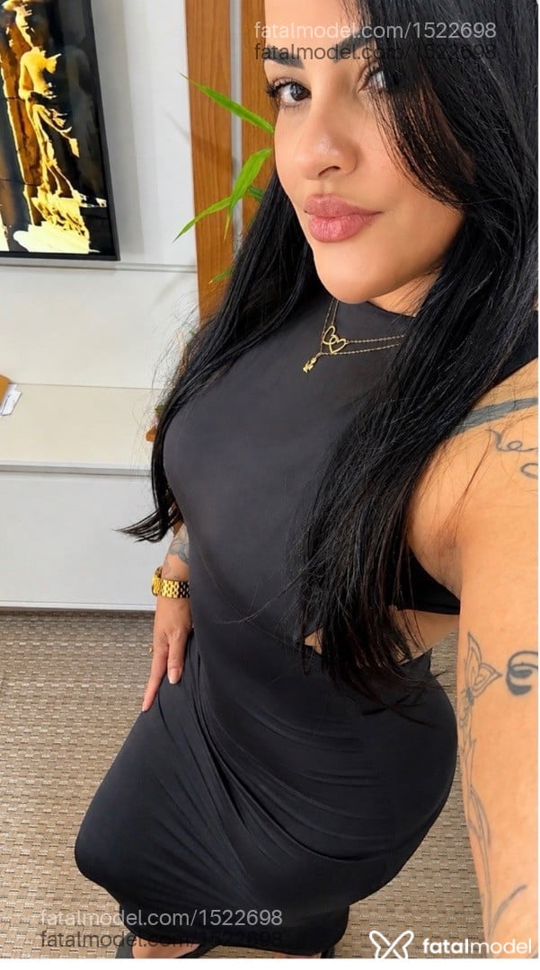 Acompanhante mulher morena (o) de olhos castanhos - Nicoly