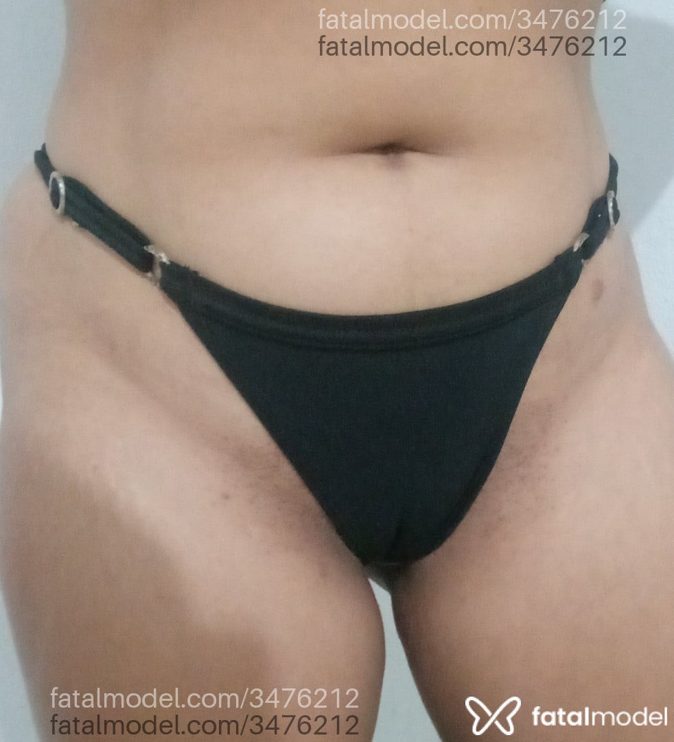 Acompanhante mulher morena (o) de olhos castanhos - Napoliana