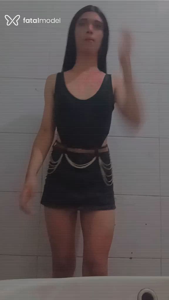 Acompanhante mulher trans loira (o) de olhos castanhos - Letícia