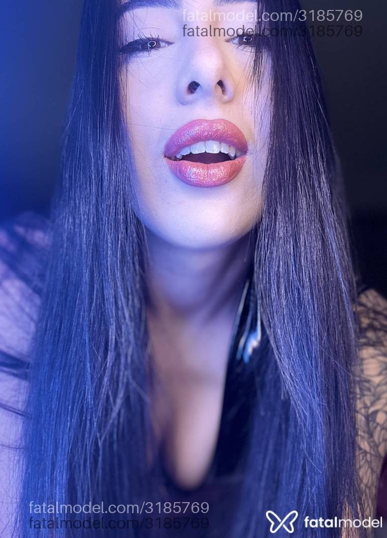 Acompanhante mulher morena (o) de olhos castanhos - Alana Rosa