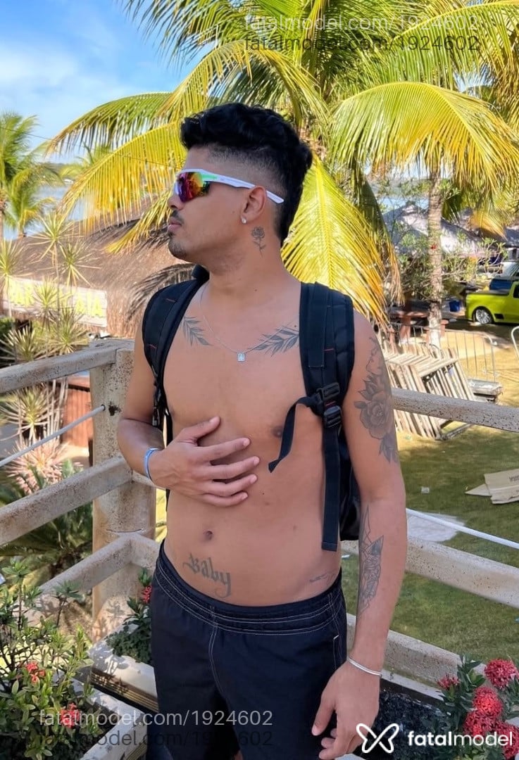 Acompanhante homem morena (o) de olhos castanhos - Junior Safra