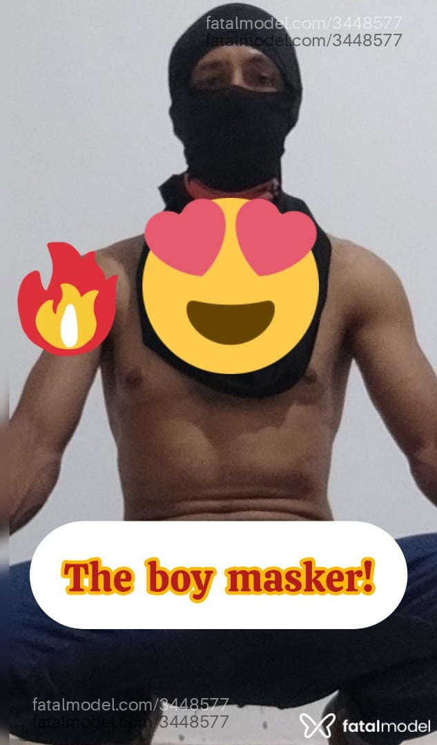 Acompanhante homem morena (o) de olhos castanhos - Myster Black