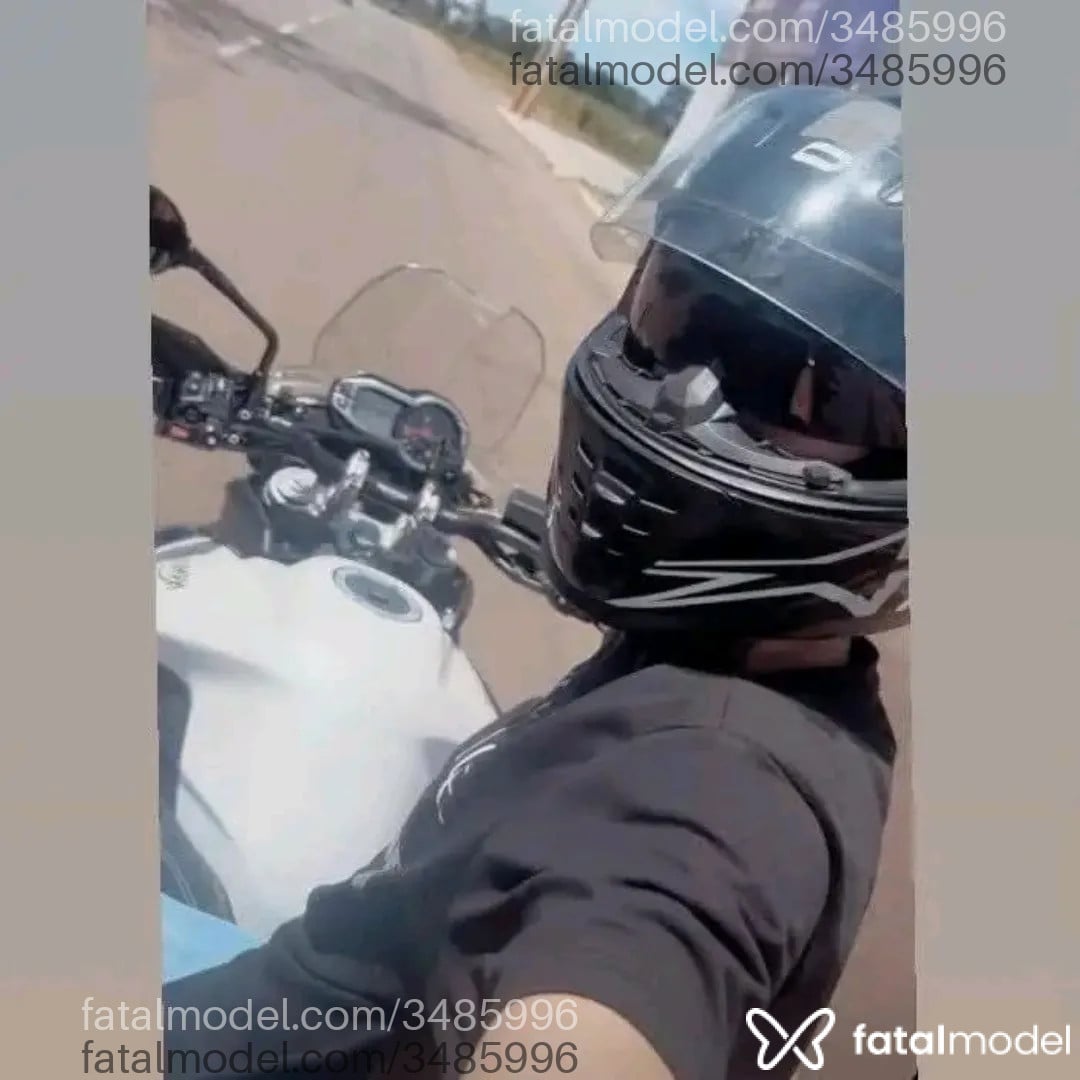 Acompanhante homem morena (o) de olhos castanhos - Brayanconner