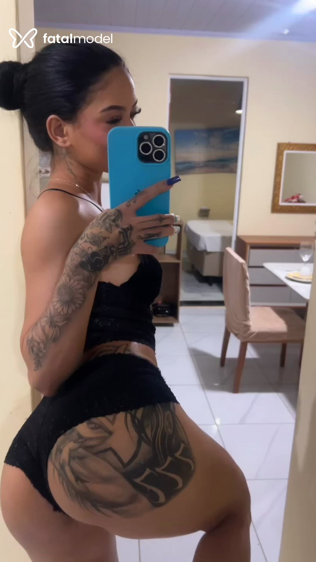 Acompanhante mulher morena (o) de olhos castanhos - Lara Martins Acompanhante mulher morena (o) de olhos castanhos - Lara Martins