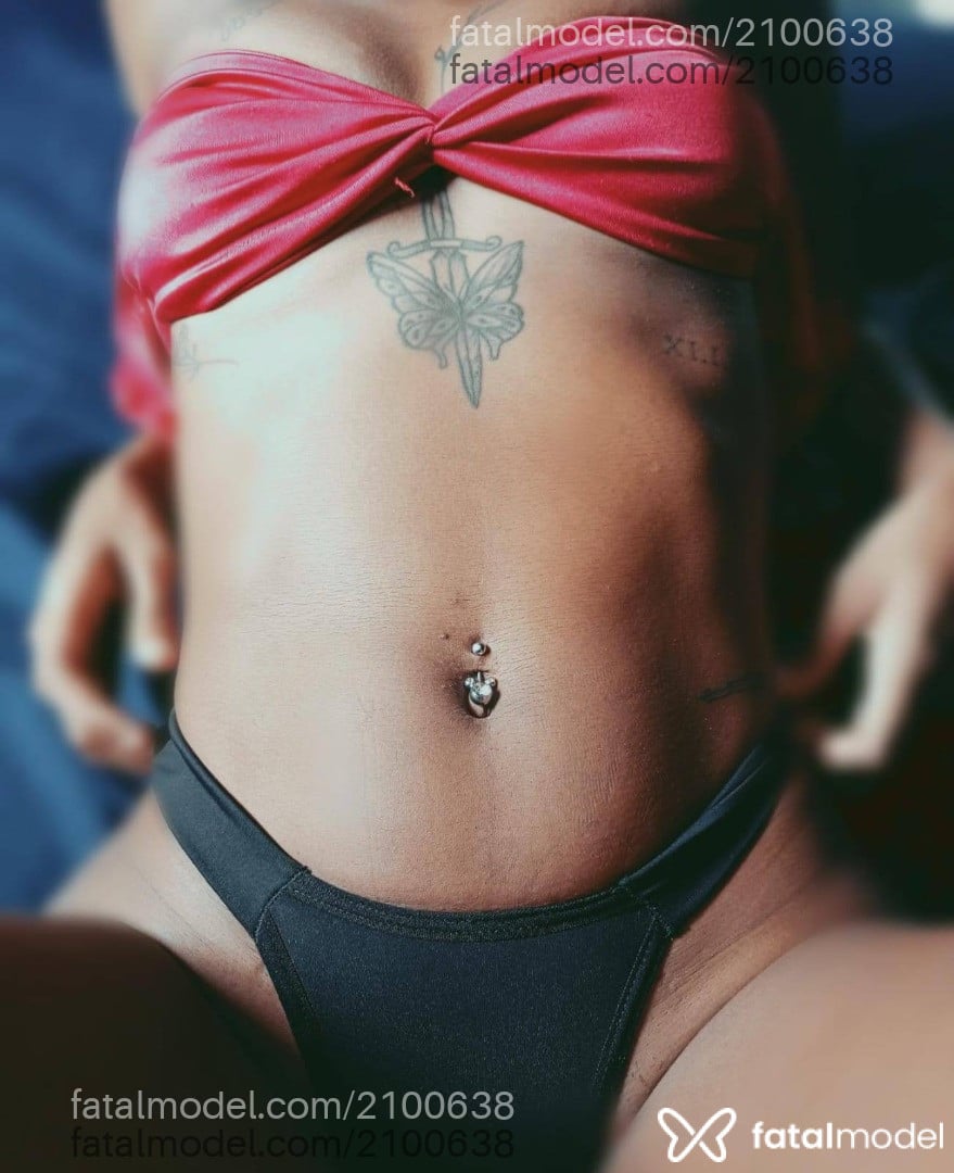 Acompanhante mulher morena (o) de olhos castanhos - Thaylla