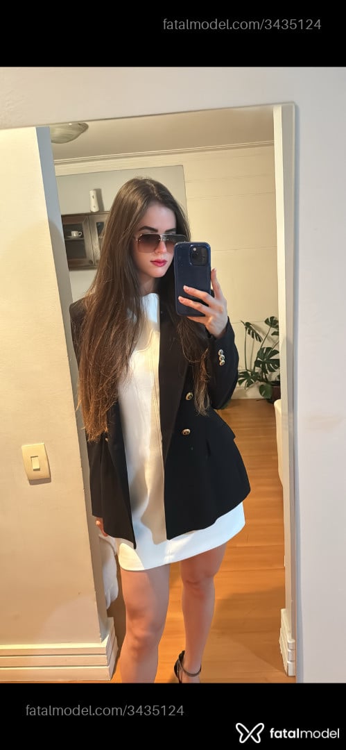 Acompanhante mulher com cabelo castanho de olhos castanhos - Vanessa