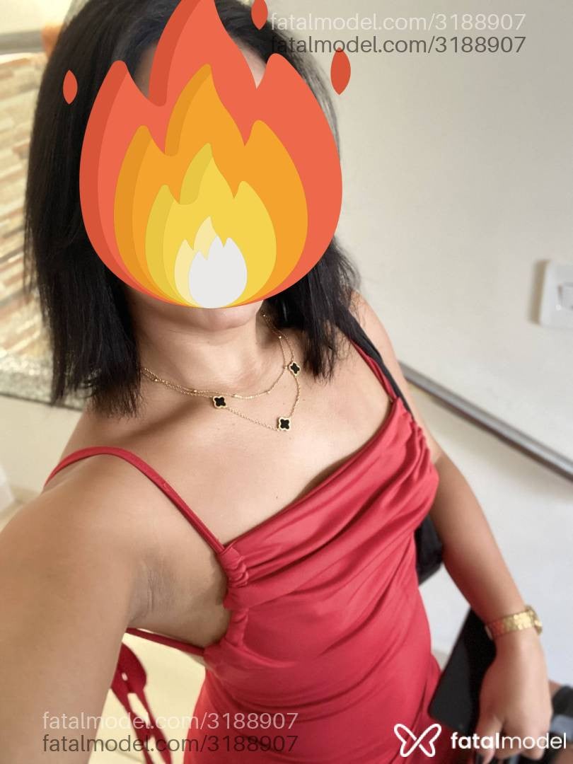 Acompanhante mulher morena (o) de olhos castanhos - Yngrid Pacheco