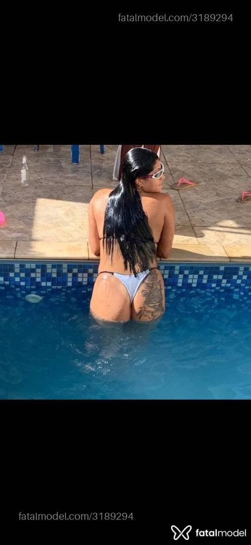 Acompanhante mulher morena (o) de olhos castanhos - Scarlat Campos