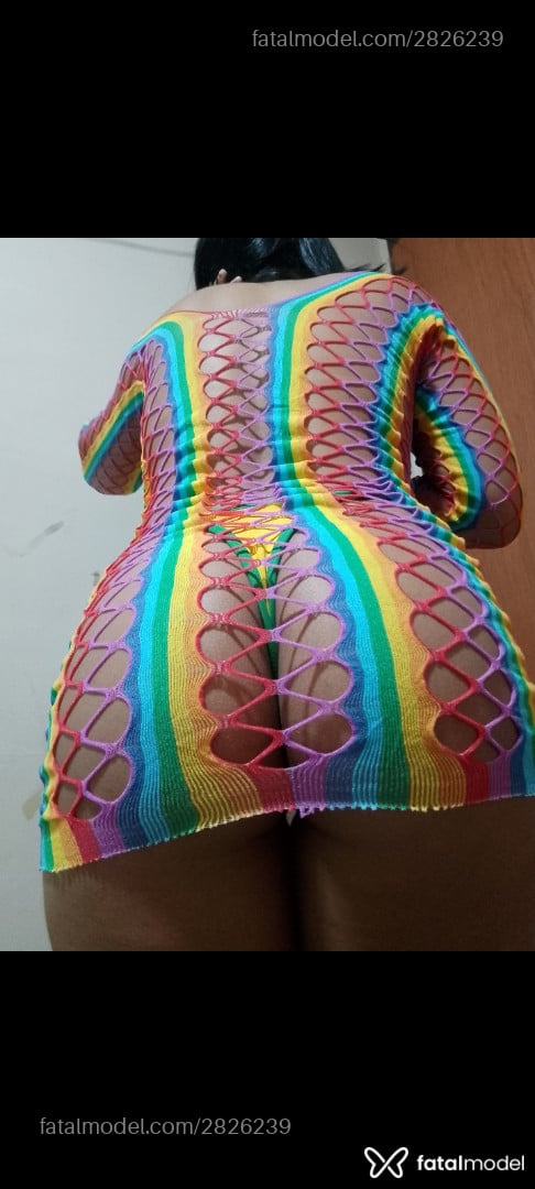 Acompanhante mulher morena (o) de olhos mel - Vivi Khalifa