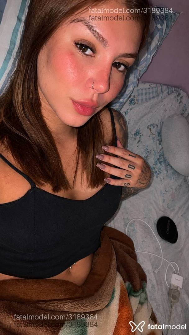 Acompanhante mulher ruiva (o) de olhos cinza em Paranavaí - Penelope Fox