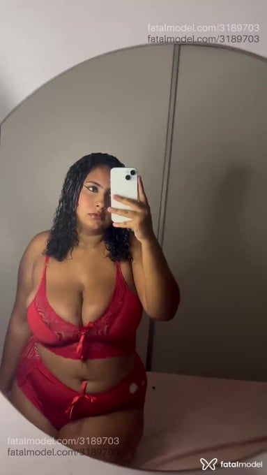 Acompanhante mulher morena (o) de olhos castanhos em Virtual Acompanhante mulher morena (o) de olhos castanhos em Virtual - Fernanda