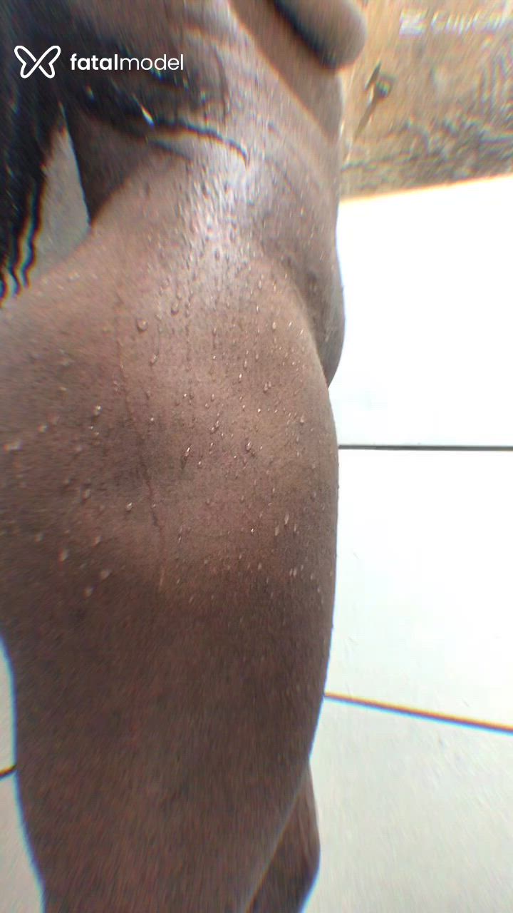 Acompanhante mulher morena (o) de olhos pretos - Eduarda