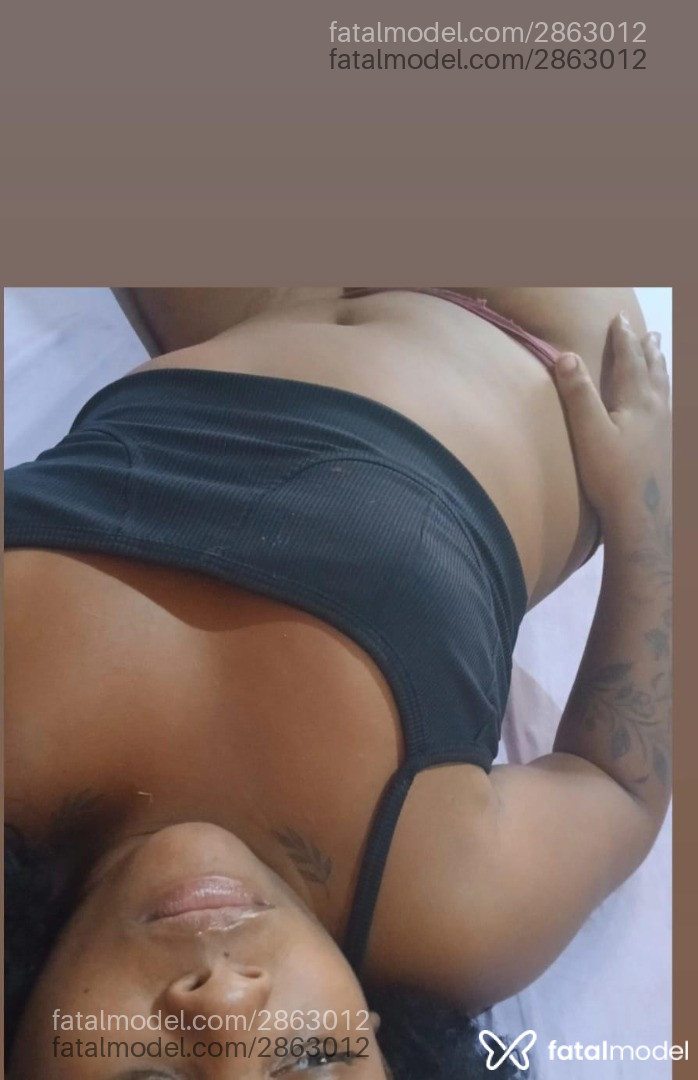 Acompanhante mulher morena (o) de olhos pretos - Bianca