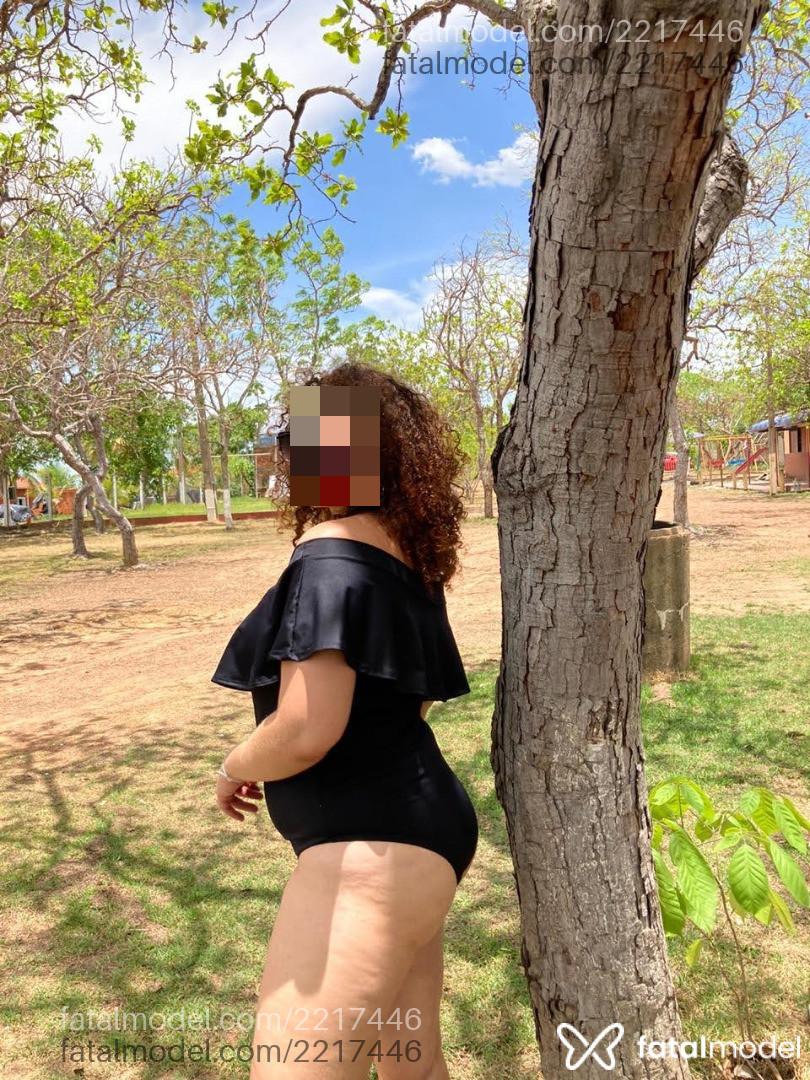 Acompanhante mulher ruiva (o) de olhos mel - Buttfly