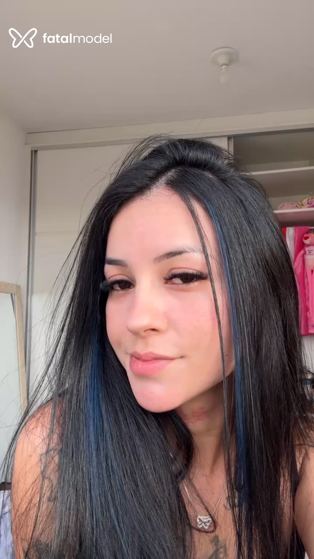 Acompanhante mulher com cabelo castanho de olhos castanhos - Aylla Sophia