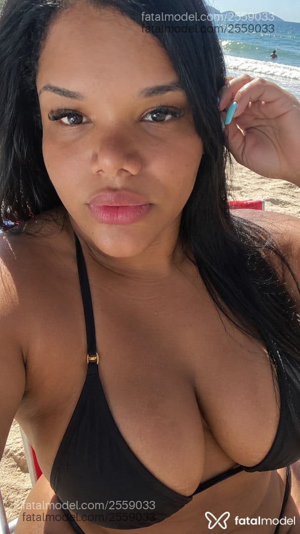 Acompanhante mulher morena (o) de olhos castanhos - Lis gaúcha Acompanhante mulher morena (o) de olhos castanhos - Lis gaúcha