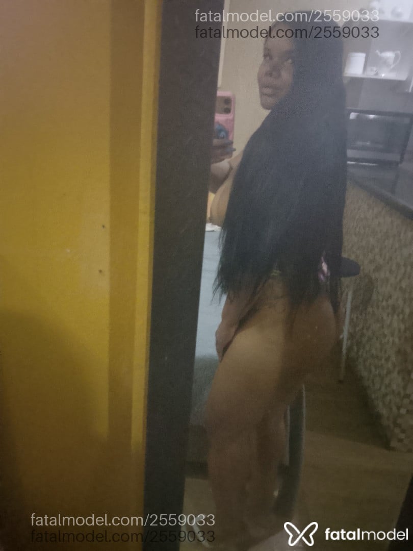 Acompanhante mulher morena (o) de olhos castanhos - Lis gaúcha Acompanhante mulher morena (o) de olhos castanhos - Lis gaúcha