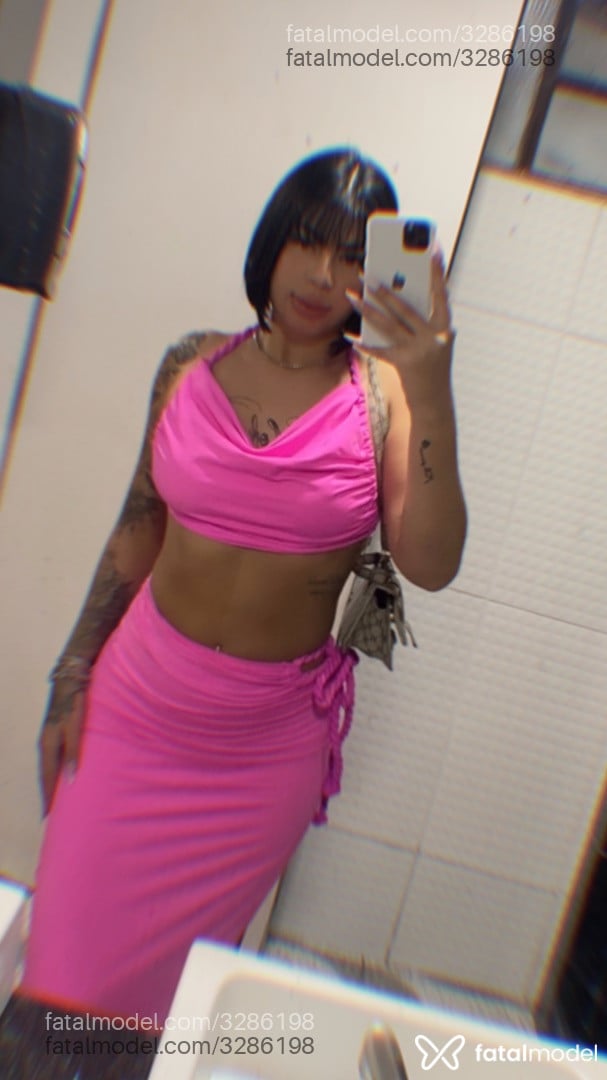 Acompanhante mulher morena (o) de olhos castanhos - Yaraa