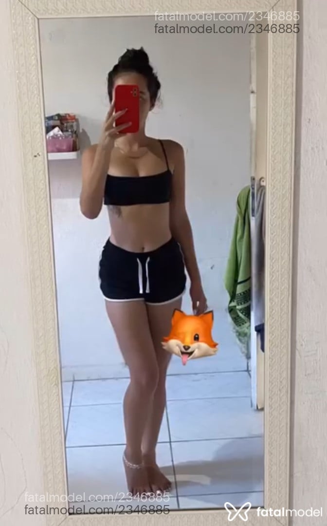 Acompanhante mulher morena (o) de olhos castanhos - Eduarda