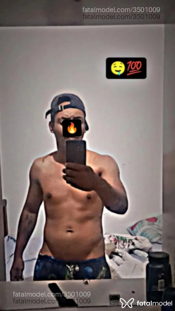 Acompanhante homem morena (o) de olhos pretos - Mk Pretinho Acompanhante homem morena (o) de olhos pretos - Mk Pretinho