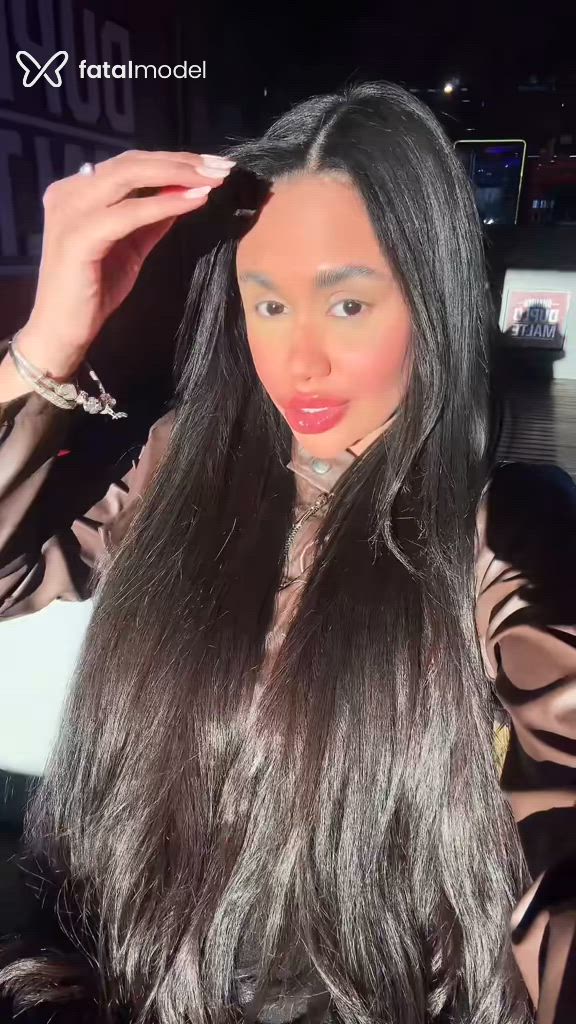 Acompanhante mulher morena (o) de olhos pretos - Nathi Ferraz Acompanhante mulher morena (o) de olhos pretos - Nathi Ferraz