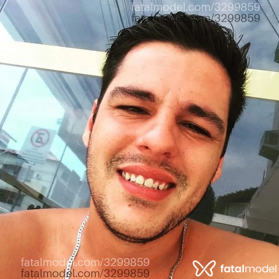 Acompanhante homem morena (o) de olhos castanhos - Kleber