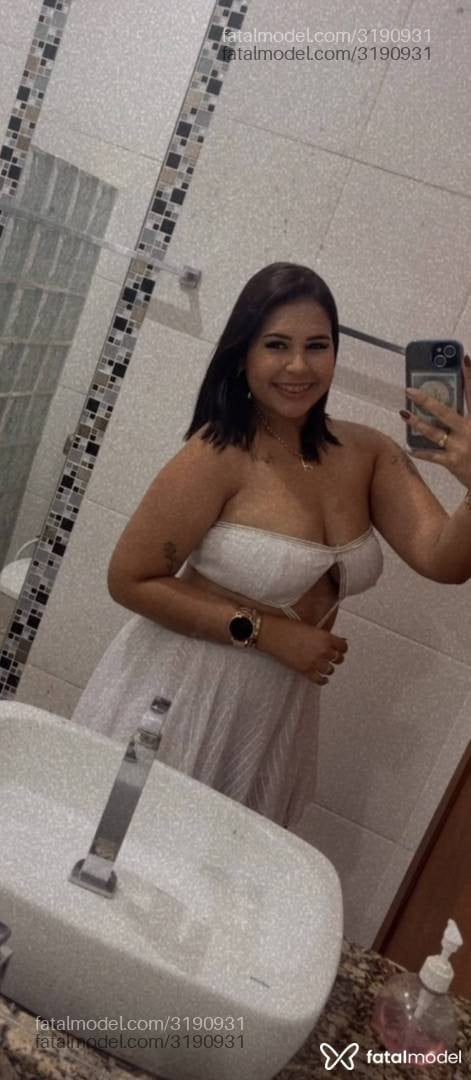 Acompanhante mulher morena (o) de olhos castanhos - Leticia