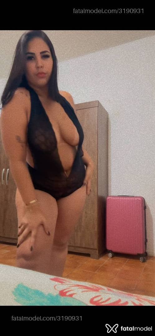Acompanhante mulher morena (o) de olhos castanhos - Leticia