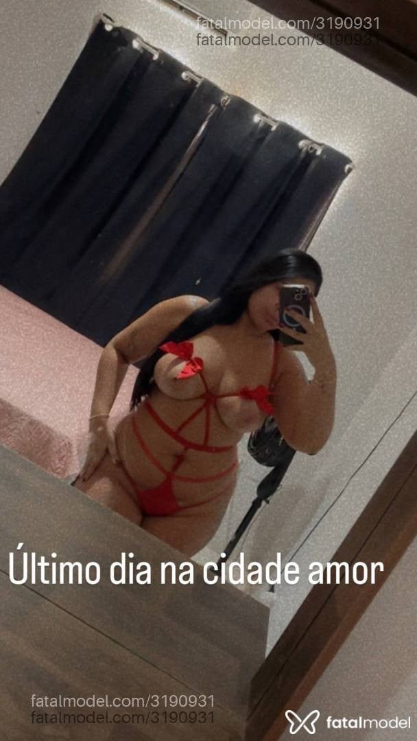 Acompanhante mulher morena (o) de olhos castanhos - Leticia