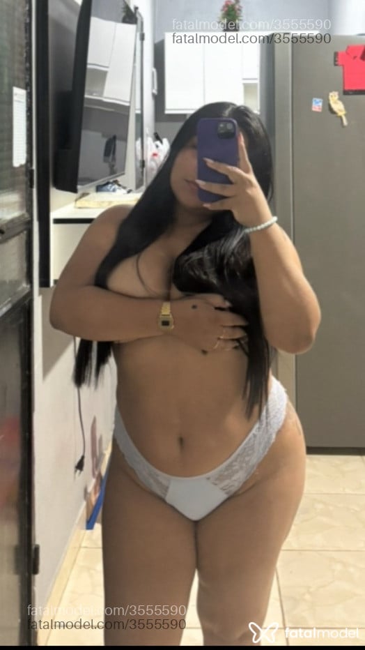 Acompanhante mulher morena (o) de olhos castanhos - Kaliiii Acompanhante mulher morena (o) de olhos castanhos - Kaliiii
