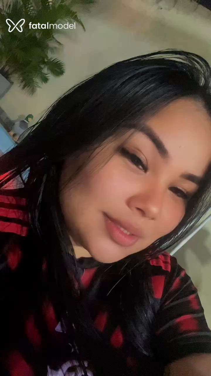 Acompanhante mulher morena (o) de olhos castanhos - Kaliiii Acompanhante mulher morena (o) de olhos castanhos - Kaliiii