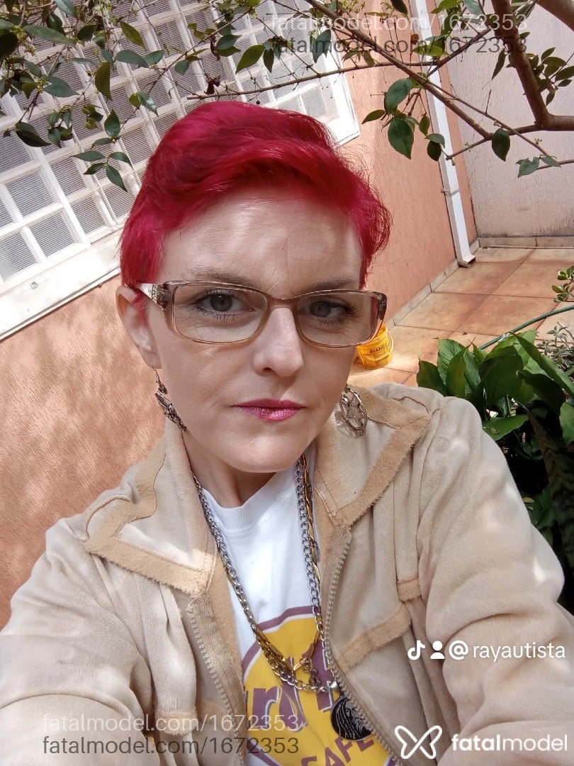 Acompanhante mulher ruiva (o) de olhos verdes - Angie Bogini Milfz Acompanhante mulher ruiva (o) de olhos verdes - Angie Bogini Milfz