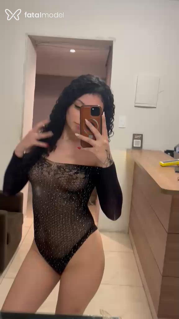 Acompanhante mulher morena (o) de olhos castanhos - Melissa Acompanhante mulher morena (o) de olhos castanhos - Melissa