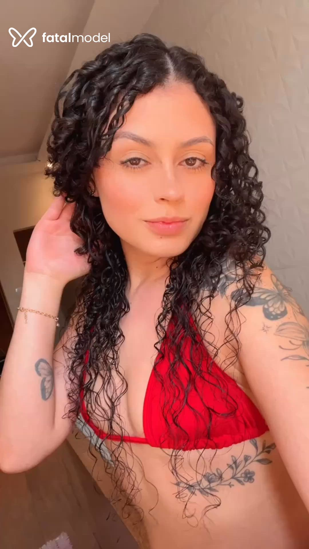 Acompanhante mulher morena (o) de olhos castanhos - Melissa Acompanhante mulher morena (o) de olhos castanhos - Melissa