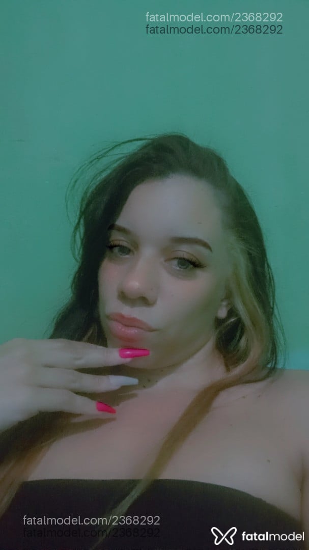 Acompanhante mulher morena (o) de olhos castanhos - Tifanny