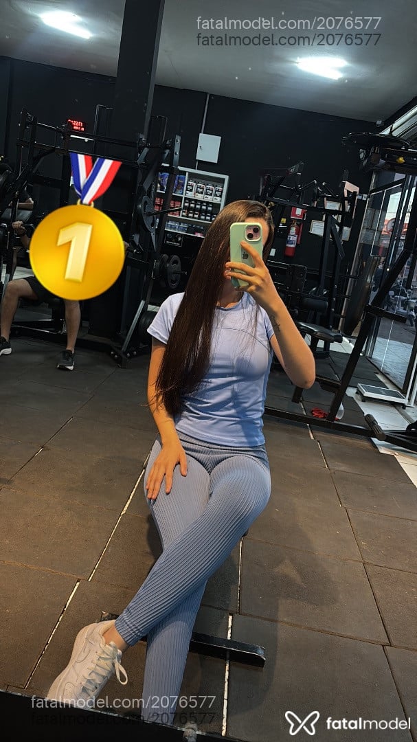 Acompanhante mulher com cabelo castanho de olhos castanhos - Melissa