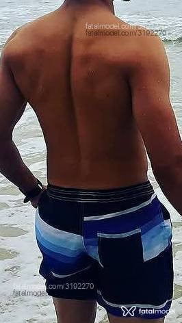 Acompanhante homem morena (o) de olhos pretos - Weshh