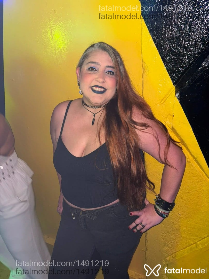 Acompanhante mulher ruiva (o) de olhos mel - Gaby Gonzallez Acompanhante mulher ruiva (o) de olhos mel - Gaby Gonzallez