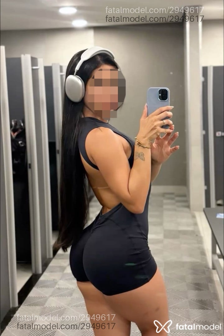 Acompanhante mulher com cabelo castanho de olhos castanhos - Ana Paula