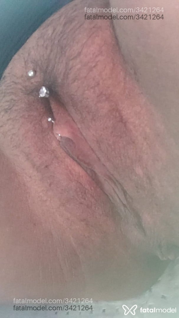 Acompanhante mulher morena (o) de olhos castanhos - Jennifer Acompanhante mulher morena (o) de olhos castanhos - Jennifer