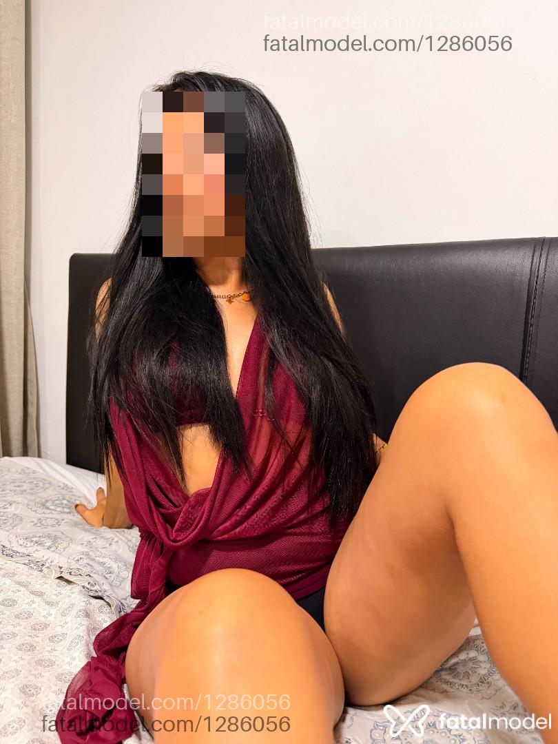 Acompanhante mulher morena (o) de olhos castanhos - Sabrina